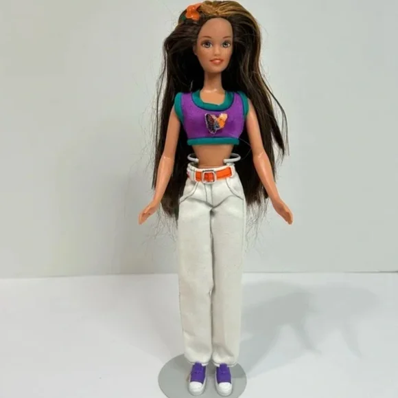 1996 Barbie Teen Courtney Brunette & Freckled Doll - Picture 2 of 8